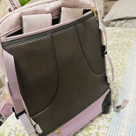 Carryon / backpack / airport small  luggage - Picture 9 of 10